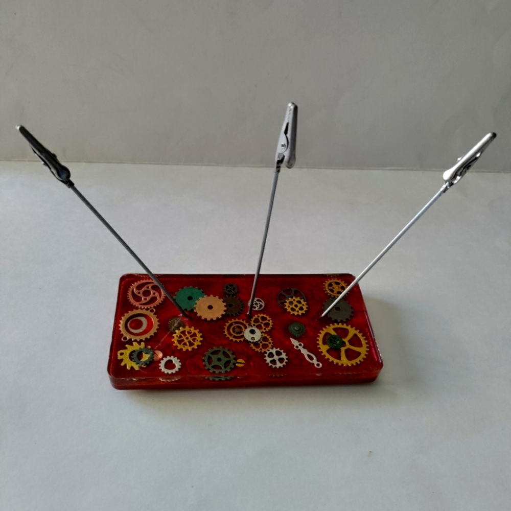 3 clip Note Holder